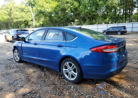 2018 Ford Fusion S Hybrid z USA, uszkodzony, nr VIN 3FA6P0UU0JR141922